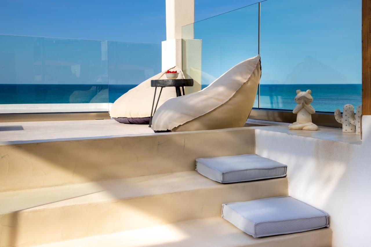 Wave, An Idyllic Seafront Suite Kokkini Hani Eksteriør billede